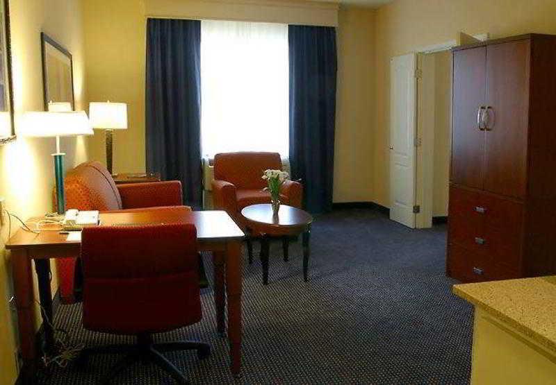 Courtyard Raleigh Crabtree Valley Quarto foto